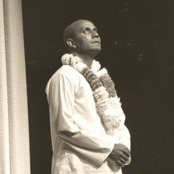 Photographing Sri Chinmoy’s high meditations: a story