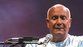 Sri Chinmoy sings 20 songs in Malaysia